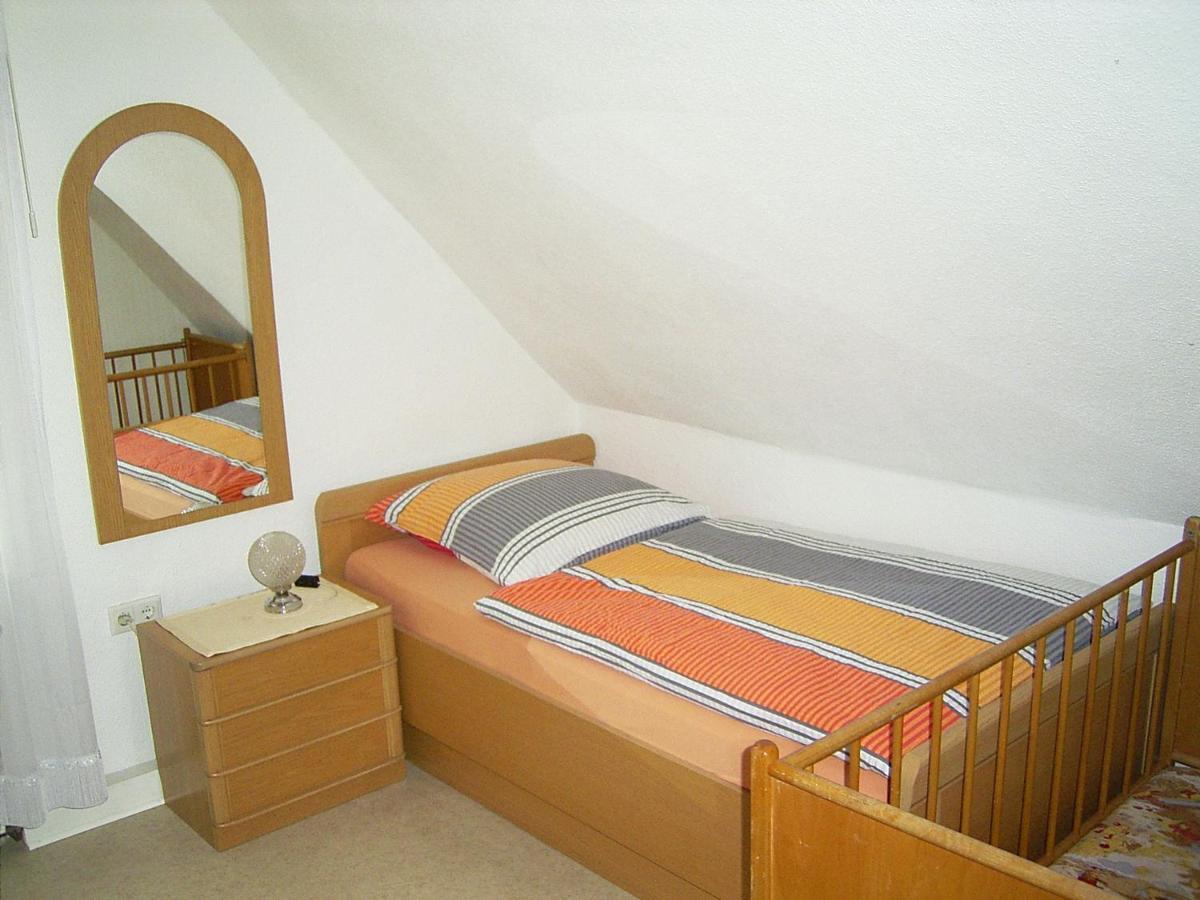 Ferienhaus Und Ferienwohnung Knappstein เมอเนอเซ ภายนอก รูปภาพ
